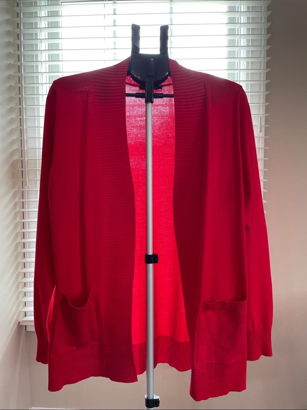 Women's Open-Front Red Cardigan with Front Pockets